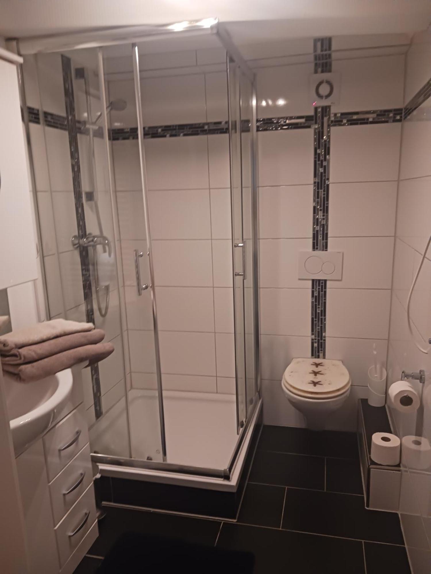 Moderne Wohnung In Ruhiger Lage Stolberg  Bagian luar foto